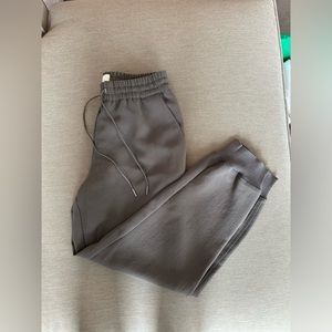 Aritzia joggers (Wilfred brand)